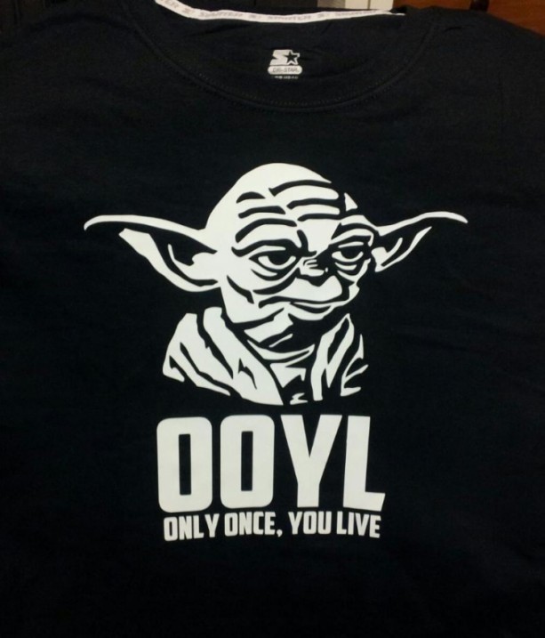 Star Wars Gift Yoda YOLO Shirt